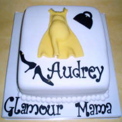 Glamour Mama Celebration Cake
 (Celebration)