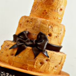 Klimt inspired wedding cake
 (Wedding)