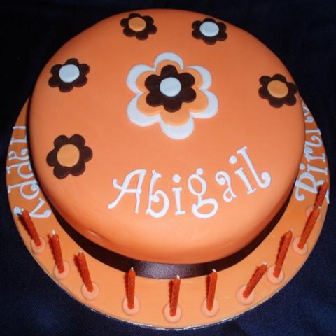 Retro Flowers Cake