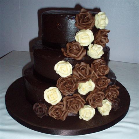 Chocolate Rose and Ganache Wedding Cake