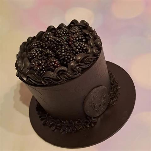 Gothic Crush Cake