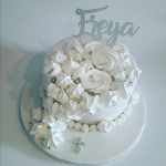 Freya Meringue Cake