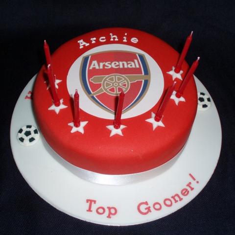 Arsenal Cake