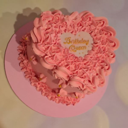 Birthday Queen Buttercream Cake
 (Bijoux)